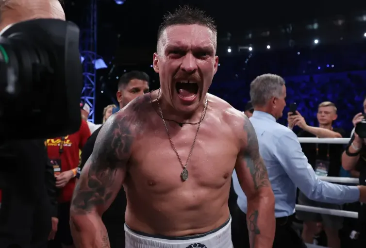 Despite the Dominant Chain, Usyk is Still Only Just Top 20 - According to McKenzie