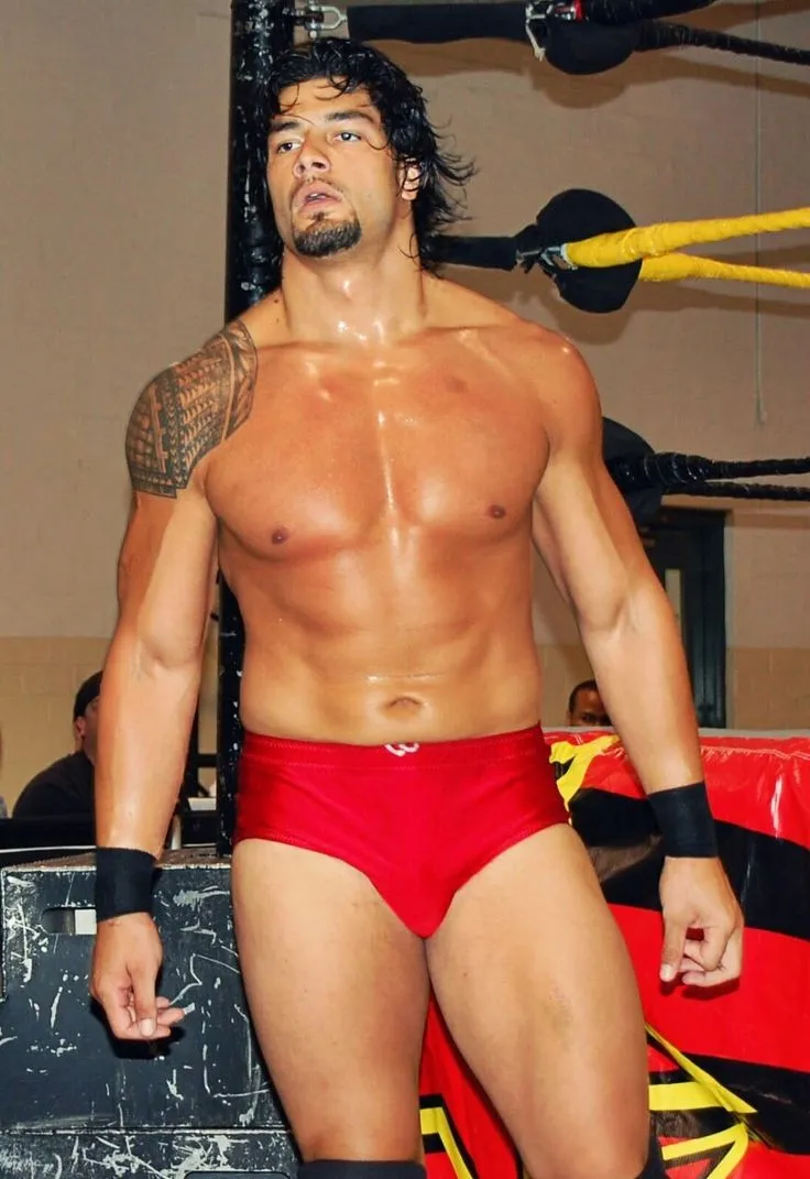 image_689465a54760c From $500 in a Dusty Warehouse to $5 Million a Year: Roman Reigns’ Raw Confession Leaves Fans Speechless