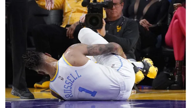 image_68956c90d645a A Costly Mistake: How One Misstep Led to D'Angelo Russell's Painful Injury During the Game