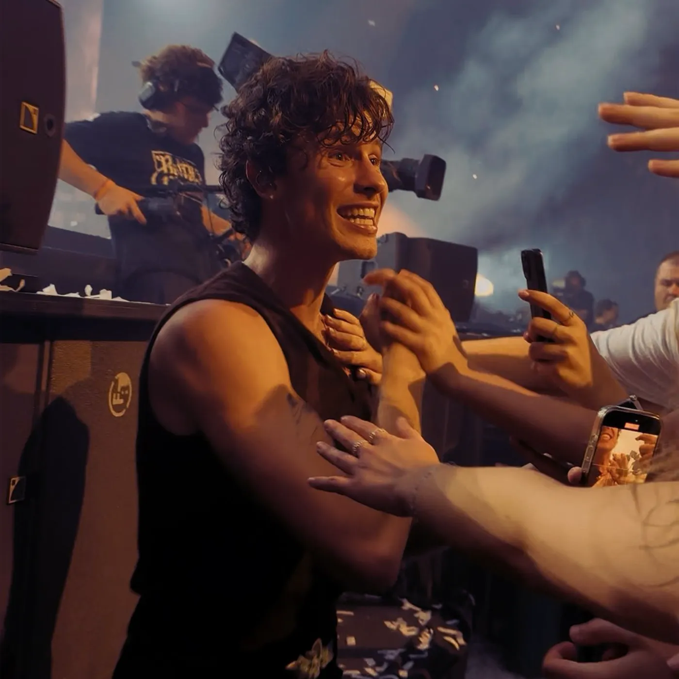 image_6895a1f8d92f1 Shawn Mendes Turns 27 Then Shocks the Internet with His First Move Ever