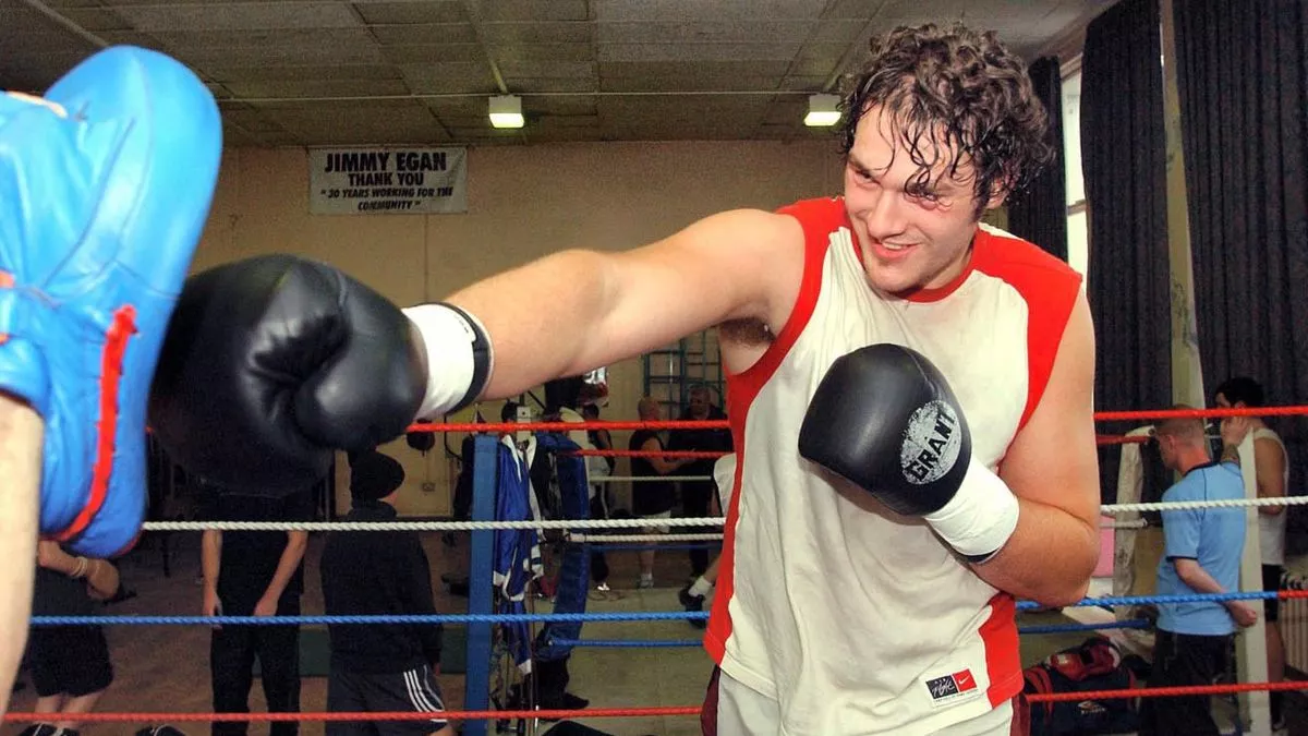 image_6895baaf30dea They Say Fury Was Born to Be King – But Few Know He Started By Breaking His Dad’s Rib