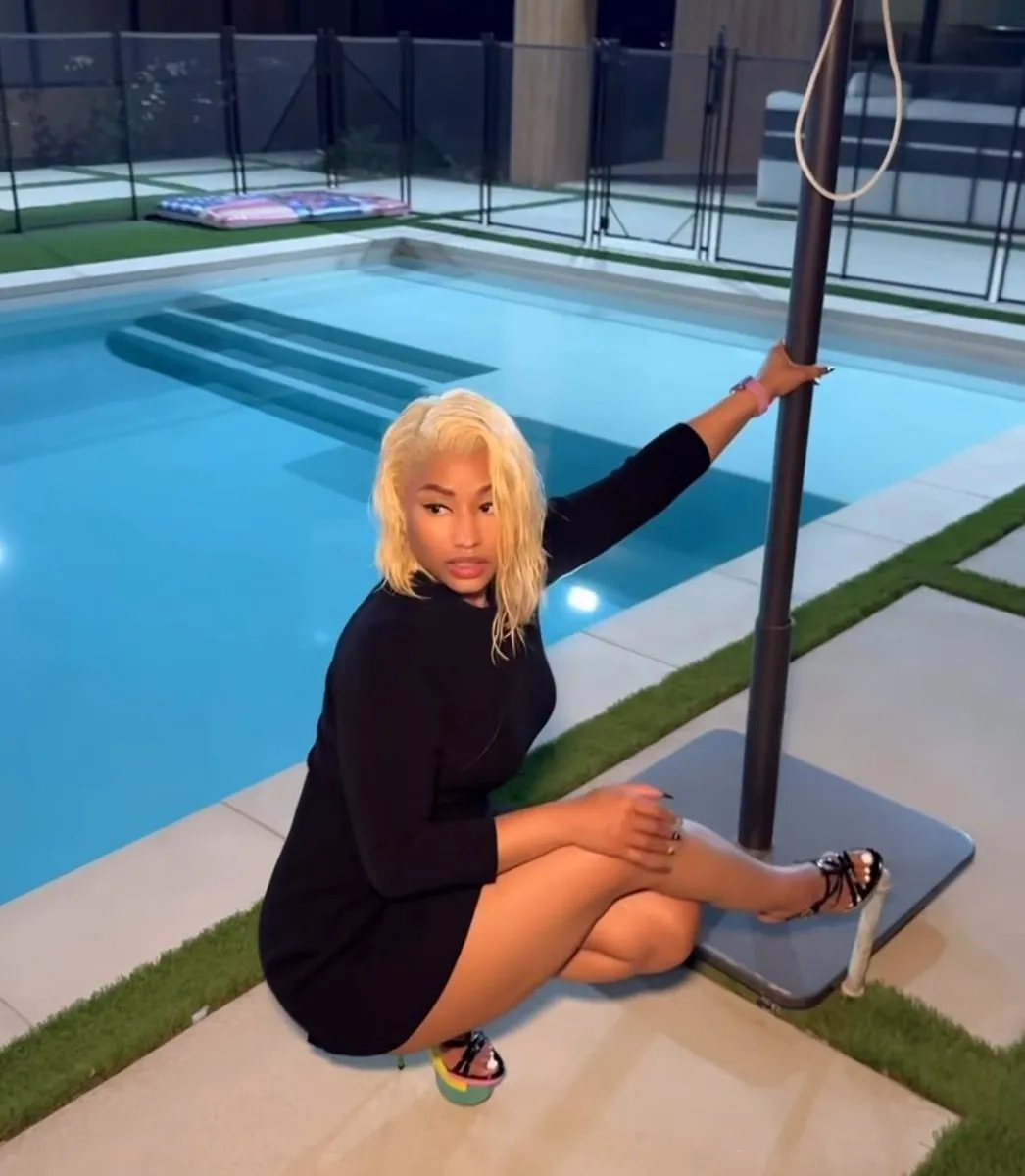 image_6896ac5e7367b Nicki Minaj’s Poolside Stiletto Challenge Goes Wild — Fans Gasp as She Nearly Reveals Too Much