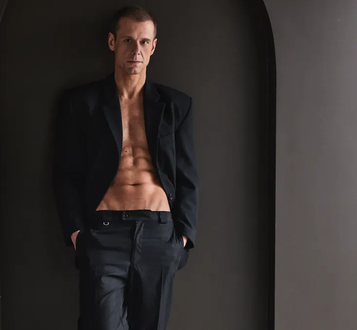 Armin van Buuren’s Secret to Keeping Energy High on Tour