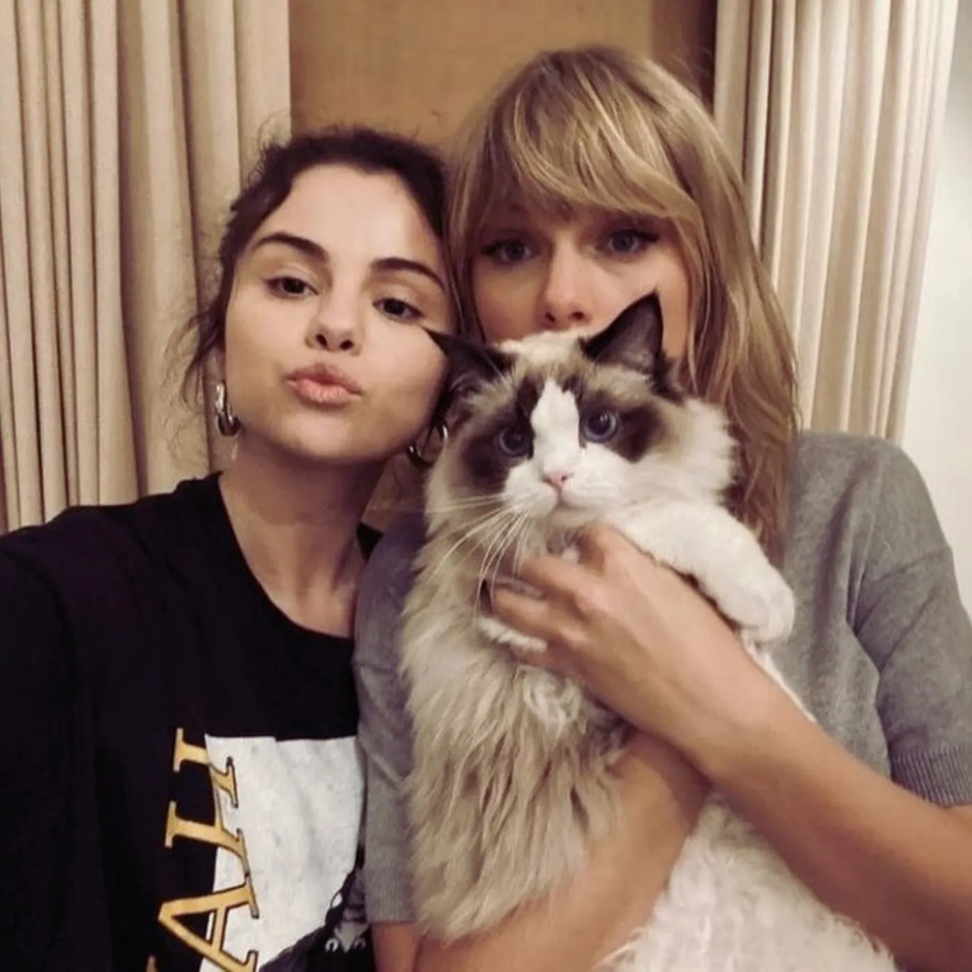 image_68974647f2194 Selena Gomez Drops Bombshell On Taylor Swift’s Secret Love Story