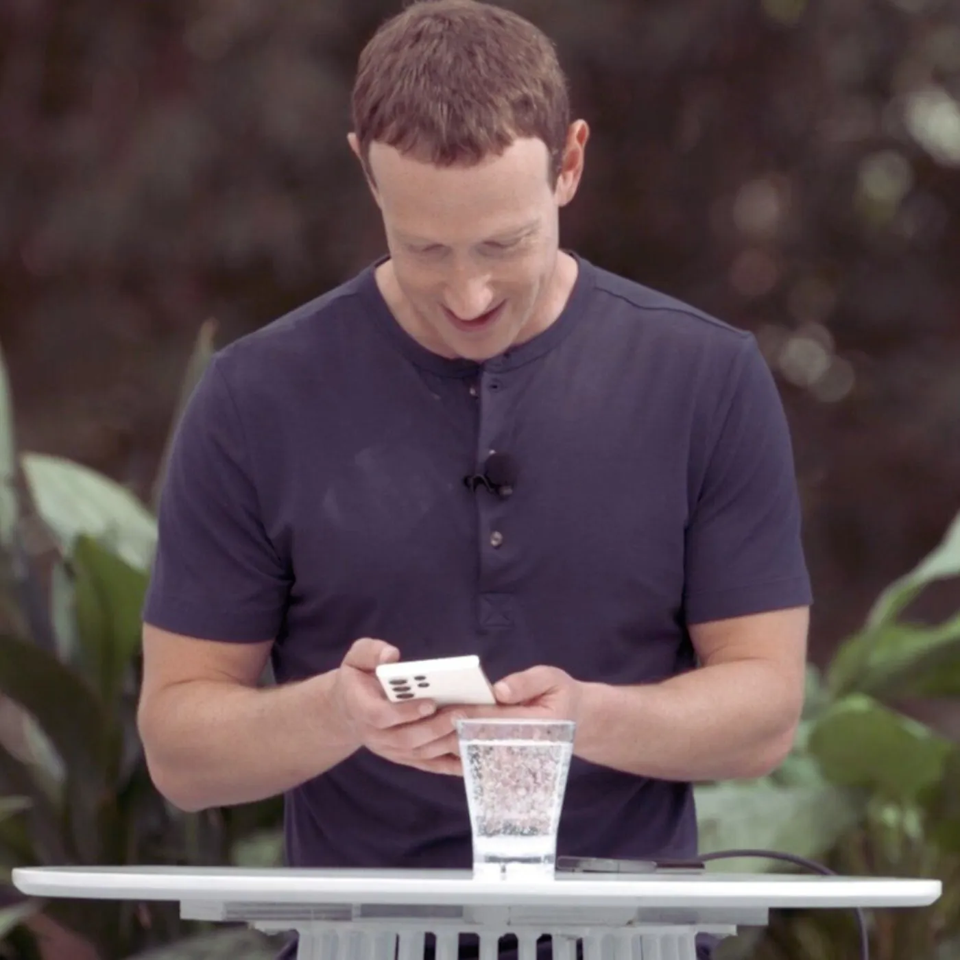 image_68979d3861540 The End Of Smartphones Is Near And Zuckerberg Is Leading The Charge
