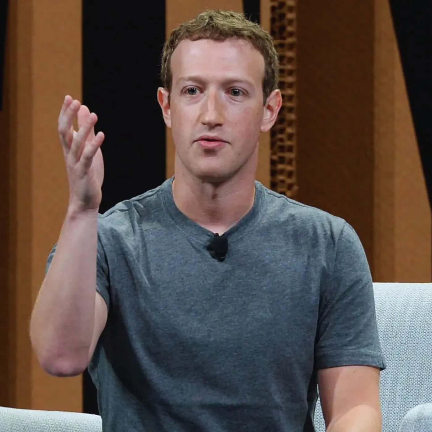The End Of Smartphones Is Near And Zuckerberg Is Leading The Charge