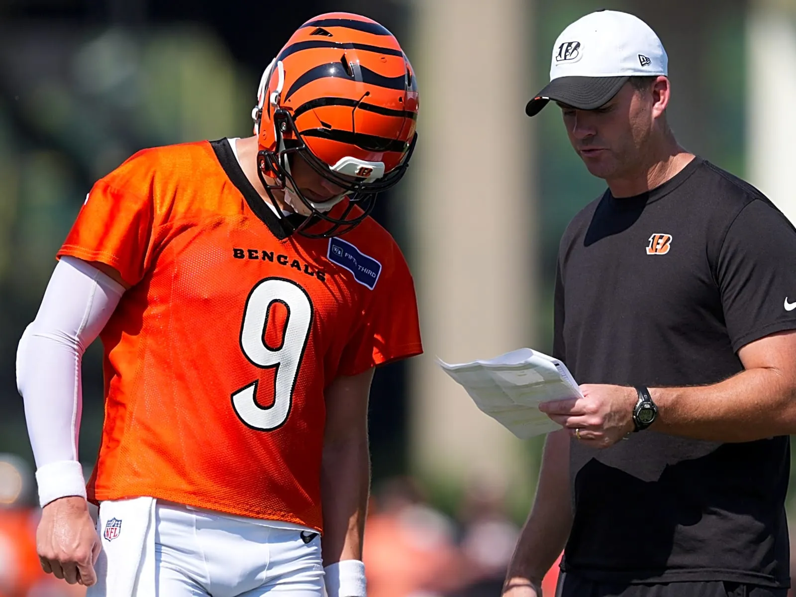 image_68989ec1159d7 Bengals Hint at Bold O-Line Shake-Up in Urgent Mission to Protect Joe Burrow