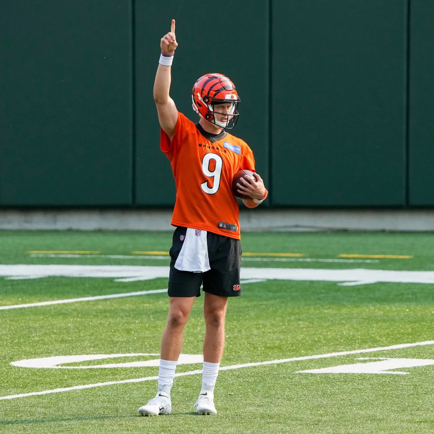 Bengals Hint at Bold O-Line Shake-Up in Urgent Mission to Protect Joe Burrow