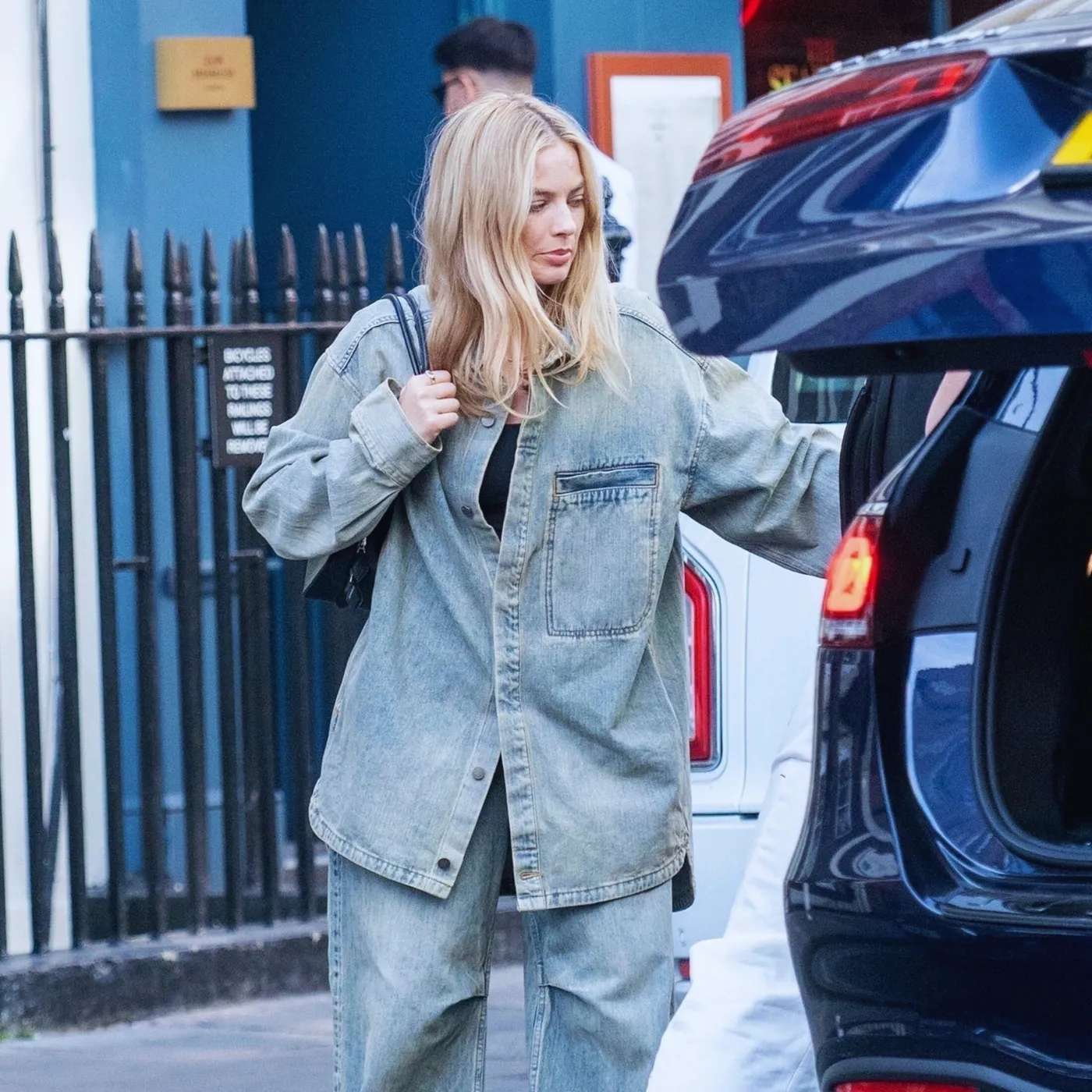 image_6898c4fbac5b5 Margot Robbie’s Pants Are The Anti-Trend Statement We Didn’t Know We Needed