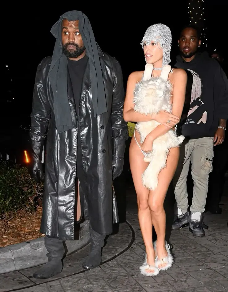 image_689991ab4496f Bianca’s Quiet New Style by Kanye’s Side… But Is This a Sign She’s Being ‘Controlled’?