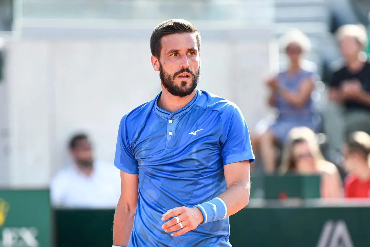 image_6899afd4cc9e1 Carlos Alcaraz Survives Opening Test in Cincinnati — Fans Can’t Stop Talking About His Gritty Win Over Dzumhur