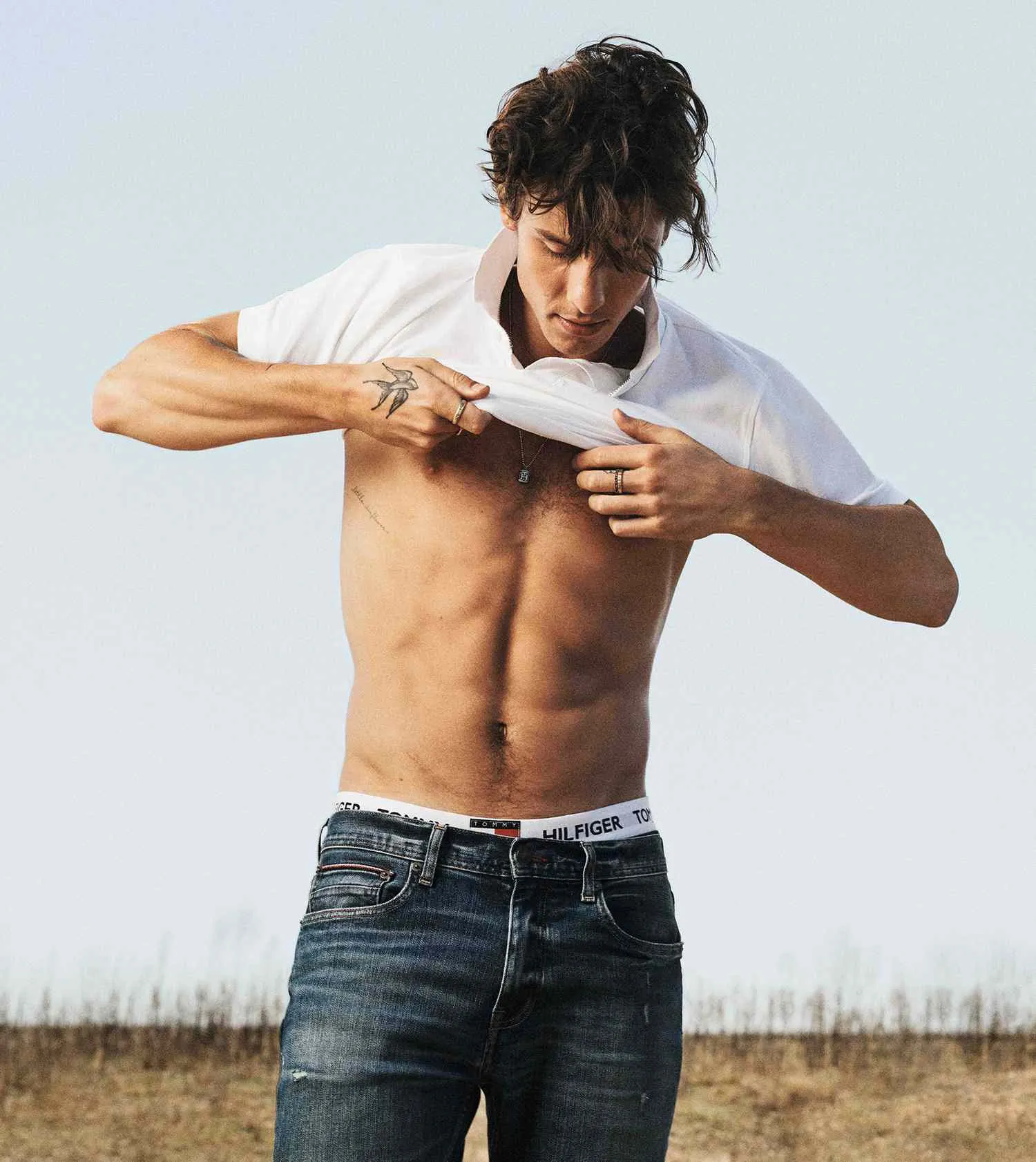 Shawn Mendes Just Dropped These Shirtless Pics — And Fans Can’t Handle It