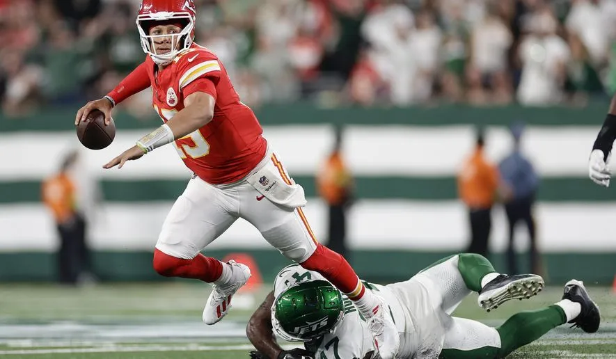 image_689aebda351b4 Fans Lose It Over Alternate Angle of Patrick Mahomes’ Jaw-Dropping TD Pass You Haven’t Seen Yet