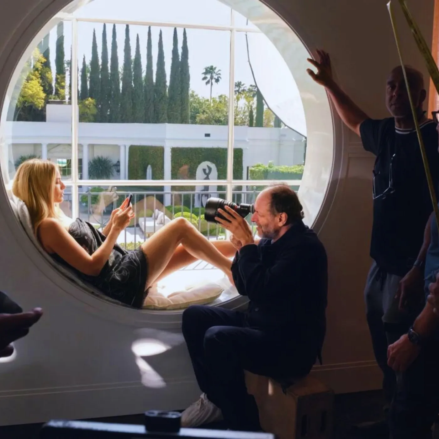 image_689b55a768758 The Shocking Reality Of Margot Robbie’s Unstoppable Hustle On Set No One Talks About