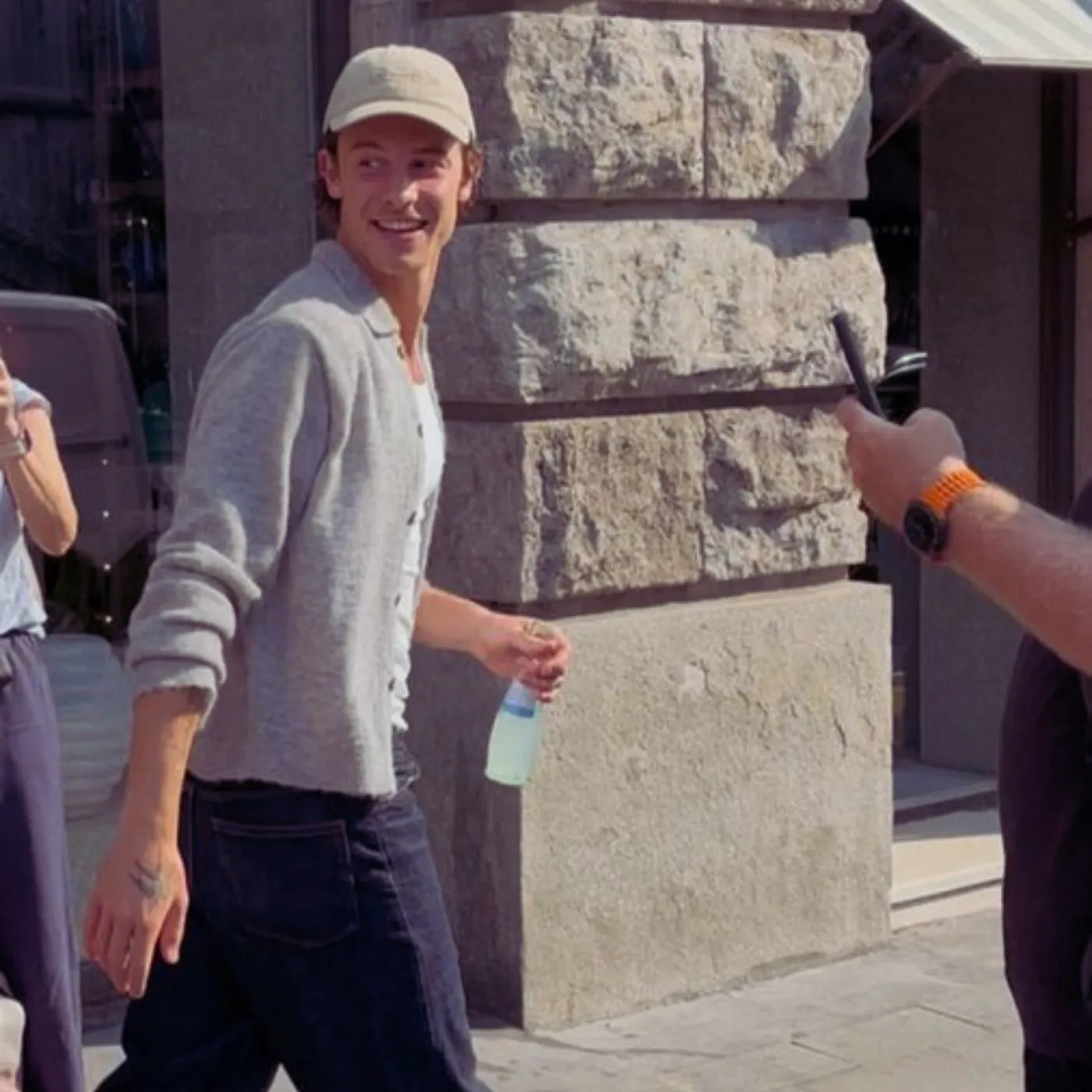 image_689b6dd2cc06d Shawn Mendes Fan Frenzy Explodes in Germany — Authorities Sound Alarm Over Public Chaos