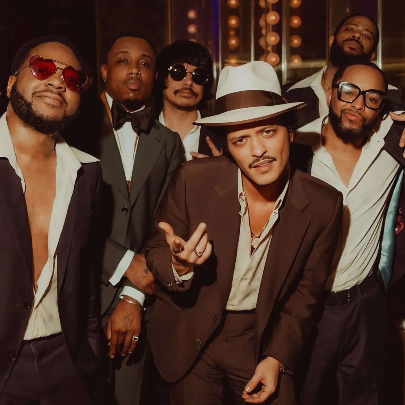 Bruno Mars Blows Minds Dropping Secret Covers Nobody Saw Coming At The Pinky Ring