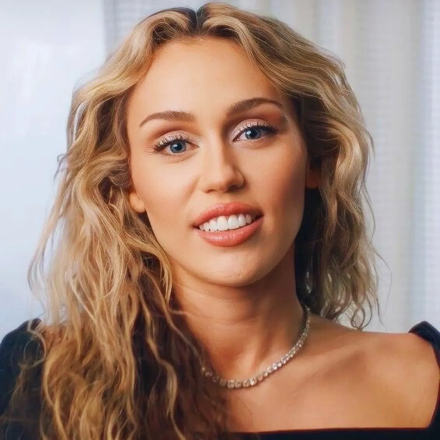 image_689bd1cc0b711 Miley Cyrus Drops Jaw: Why She’s Still Ghosting the Side Hustle Selena & Dolly Own!