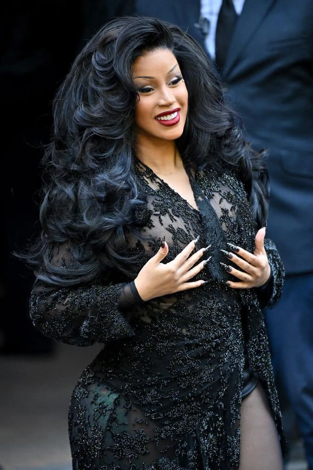 image_689bfd5522d94 Cardi B Just Clapped Back at Fans After Plus-Size Merch Sold Out — And It’s Savage!