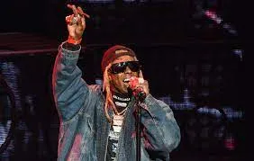 Unbelievable!" Lil Wayne Shocks Toronto by Cancelling Show – Mysterious Illness Sends Fans into a Frenzy!