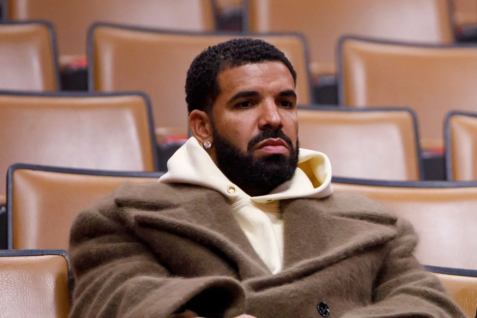 image_689c09baa9724 Nicki Minaj Drops Bombshell About Drake — And Fans Can’t Stop Talking