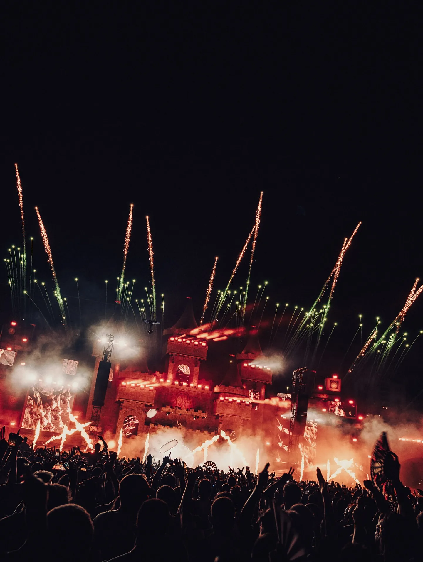 image_689c3ec9c3fba Armin van Buuren's heartfelt apology on stage at Medusa Festival for not doing this sooner for his fans