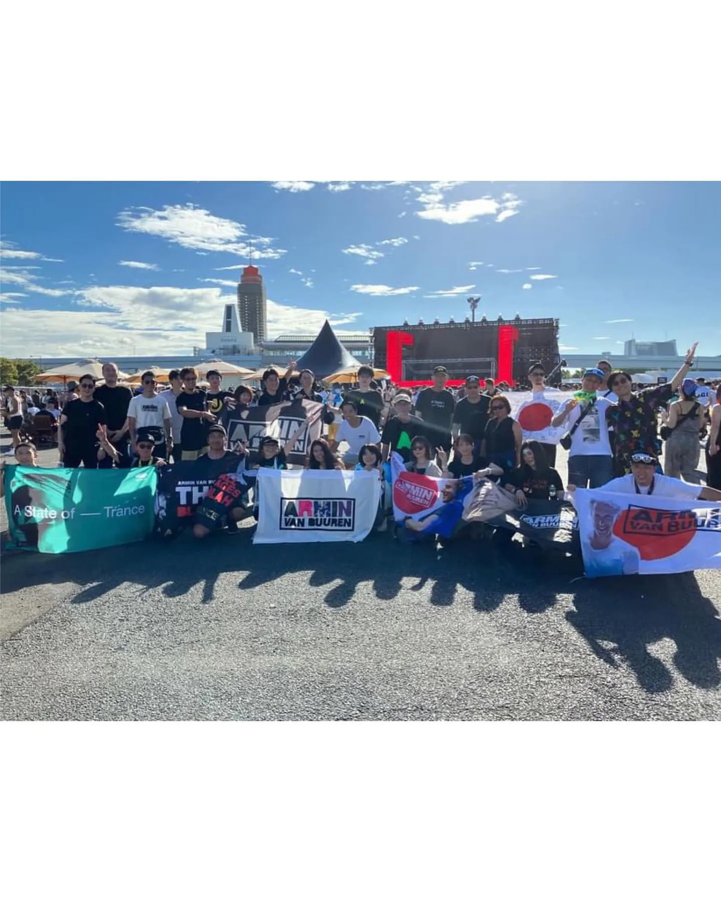 image_689c440b5c755 No one expected Armin and Garrix's handshake to create a 'White Night' scene in Japan. How the scene haunted Japanese fans