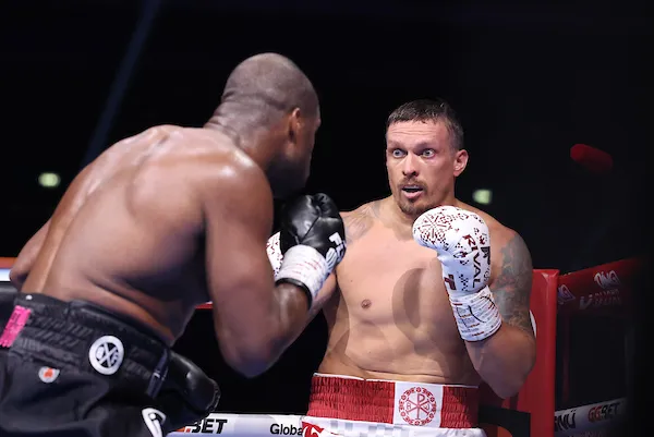 image_689d44b10b8fc Usyk Still Wins, But That Left Hook Sent Dubois’ Mouthguard Flying – Is He Really Okay?