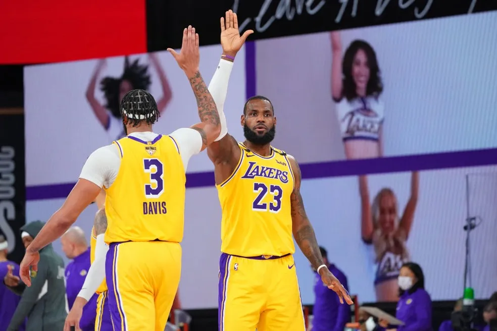 image_689d66411a08e LeBron Teases Dallas — But Is He Really Leaving the Lakers in Silence?