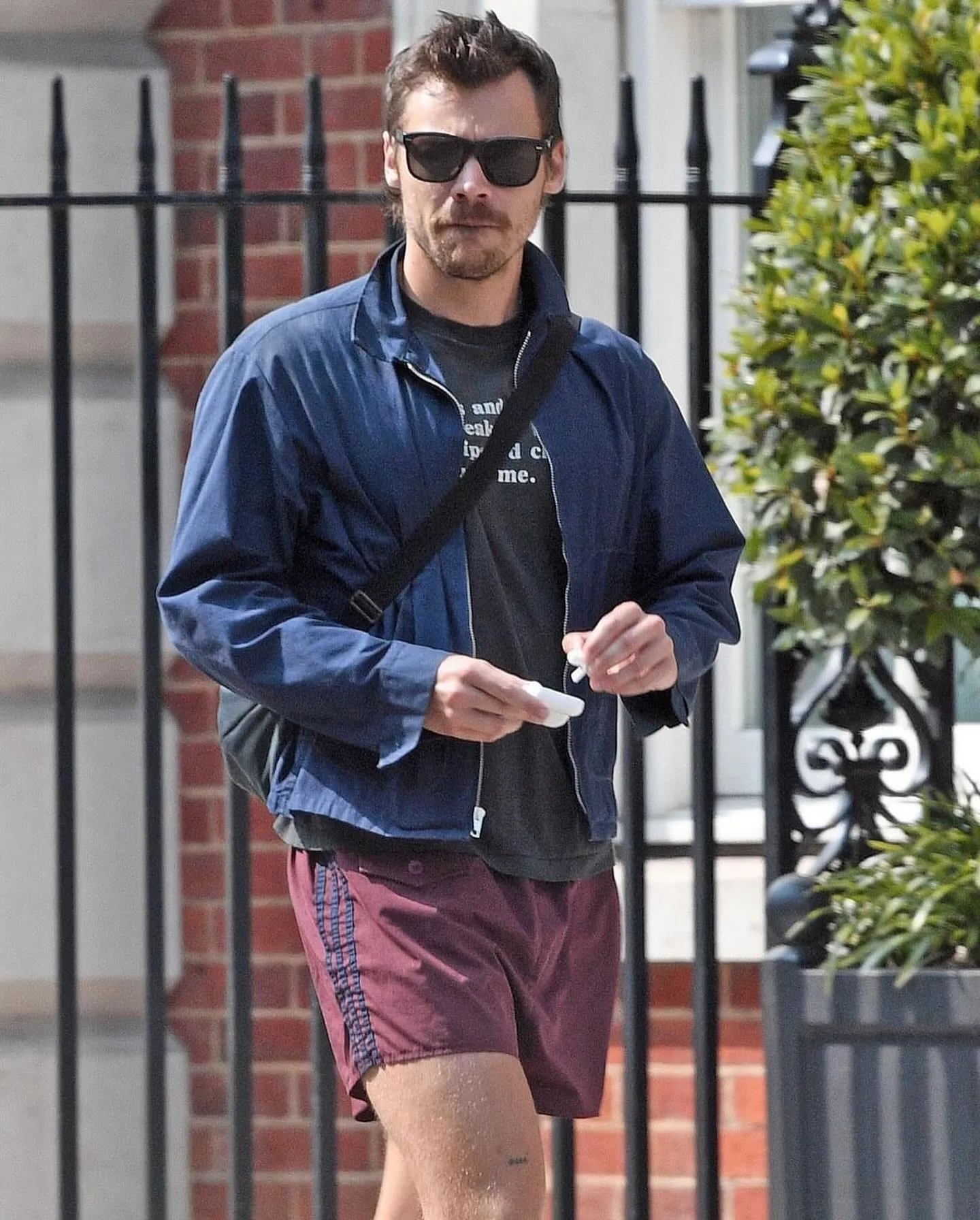 Spotted: Harry's Unexpected Morning Run in London — But What's That Right Beside Him?