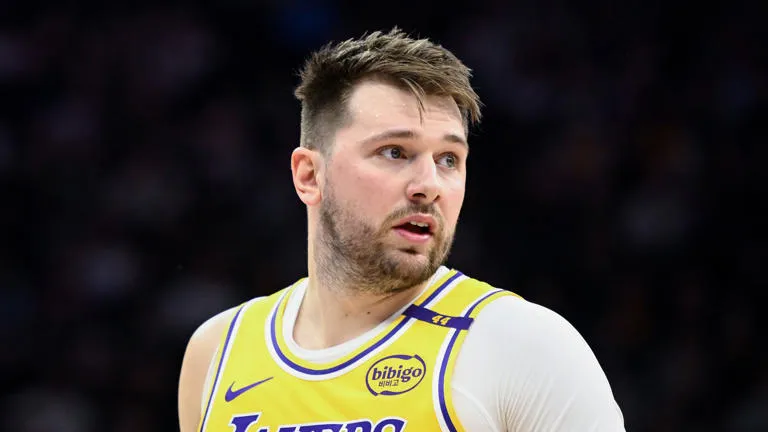image_68a00415d3569 Luka Dončić Says ‘MJ Is the GOAT’ — But When Asked About LeBron, He Looks Uncomfortable, and the Internet Can’t Handle It!