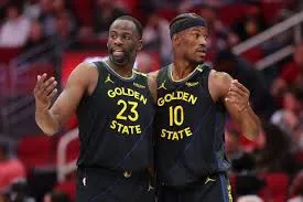 Jimmy Butler Stays Cool on the Court, But His Clapback at Draymond Green Leaves NBA Fans in Shock!