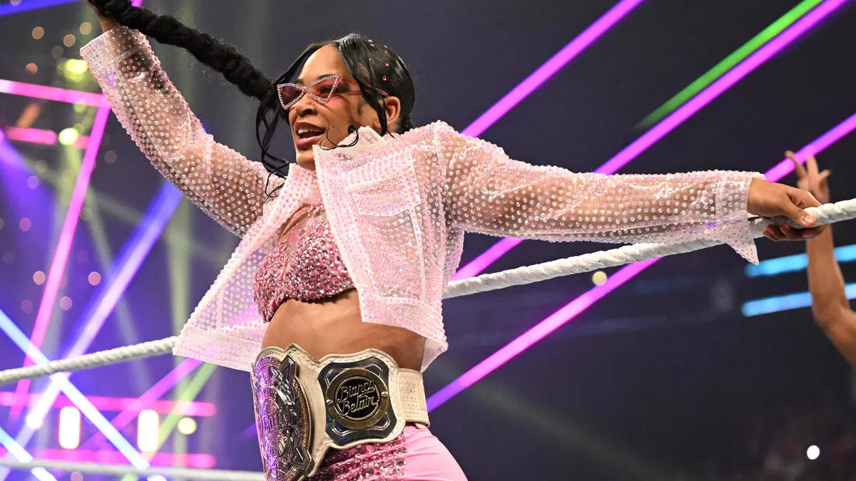 Bianca Belair Shines at the Royal Rumble – But the Motorboat Moment Sends Fans Into Shock Online!