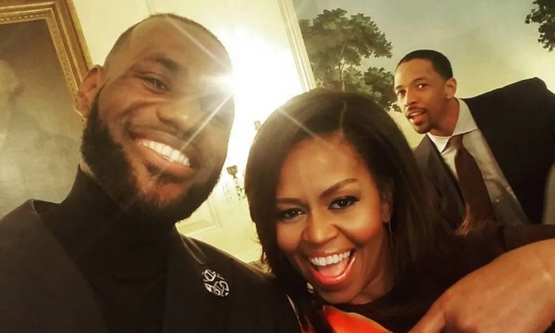 image_68a2911b78fa9 MJ, LeBron or Kobe? Michelle Obama’s Ranking of NBA Legends That Sparks Heated Debate!