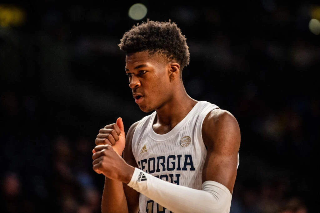 image_68a29e0bd8d04 From hero in the eyes of fans to the center of criticism - the story of Miles Kelly is hotter than ever