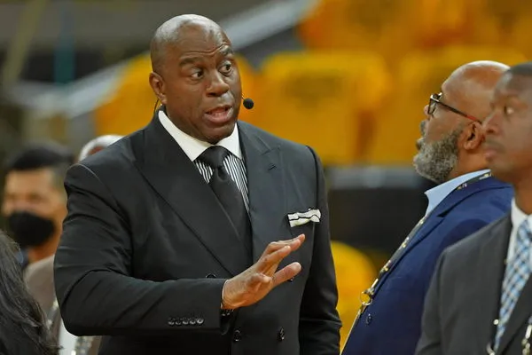 image_68a29eda93bf5 Magic Johnson Calls LeBron James a Basketball Genius — But What He Said Next Shook the Entire NBA!