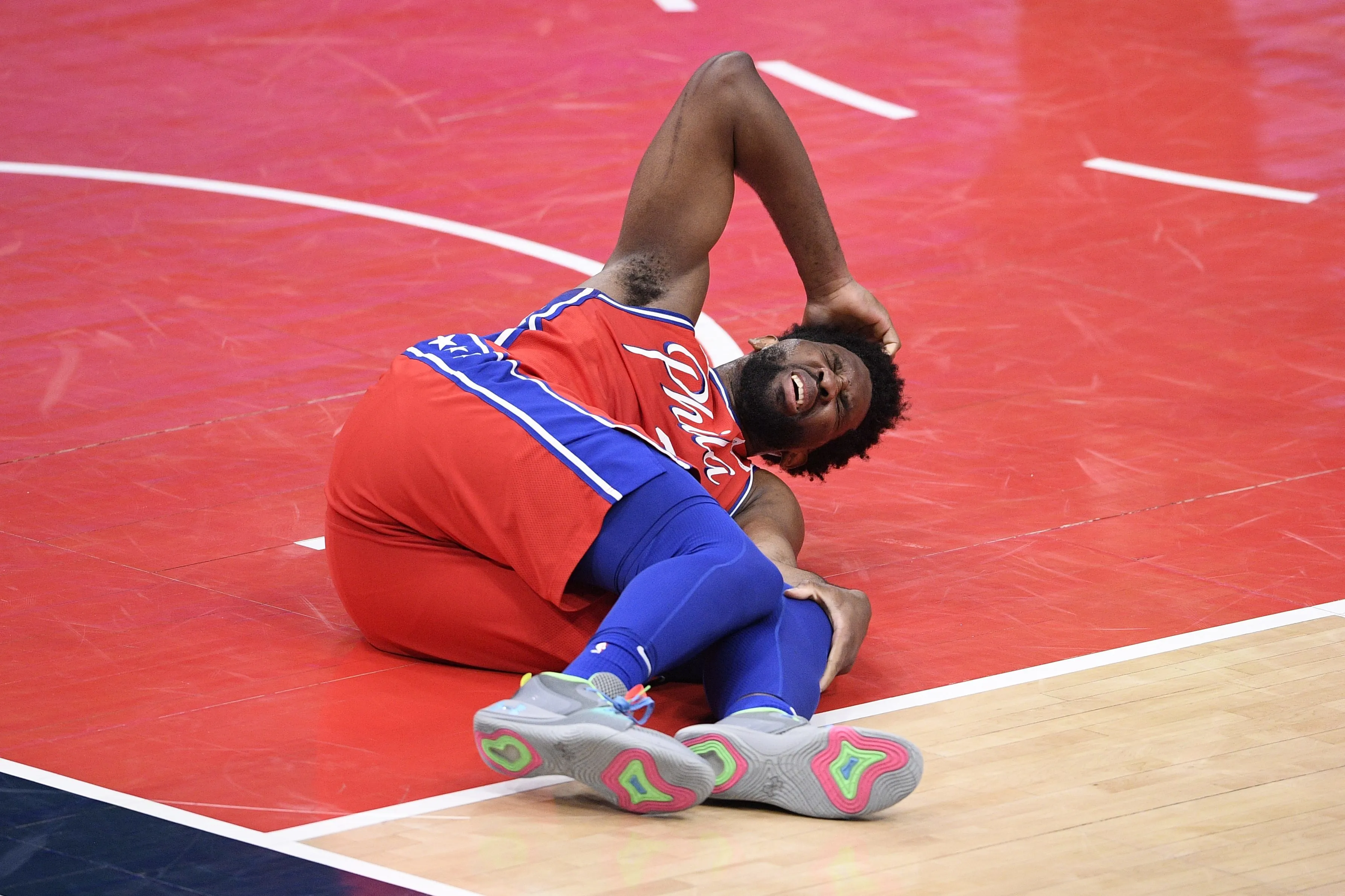 image_68a2a40660d4b Joel Embiid Ranked Among the Top 20 Greatest Centers of All Time — But How Many Times Has He Fallen to Injury Before Reaching True Glory?