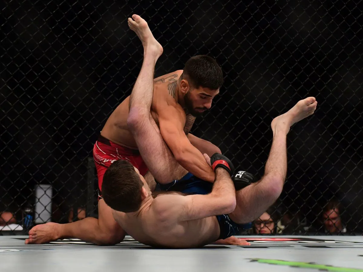 image_68a2a7d630ce7 Breaking Down Topuria’s Evolution: Technical Mastery or Lucky Knockouts?