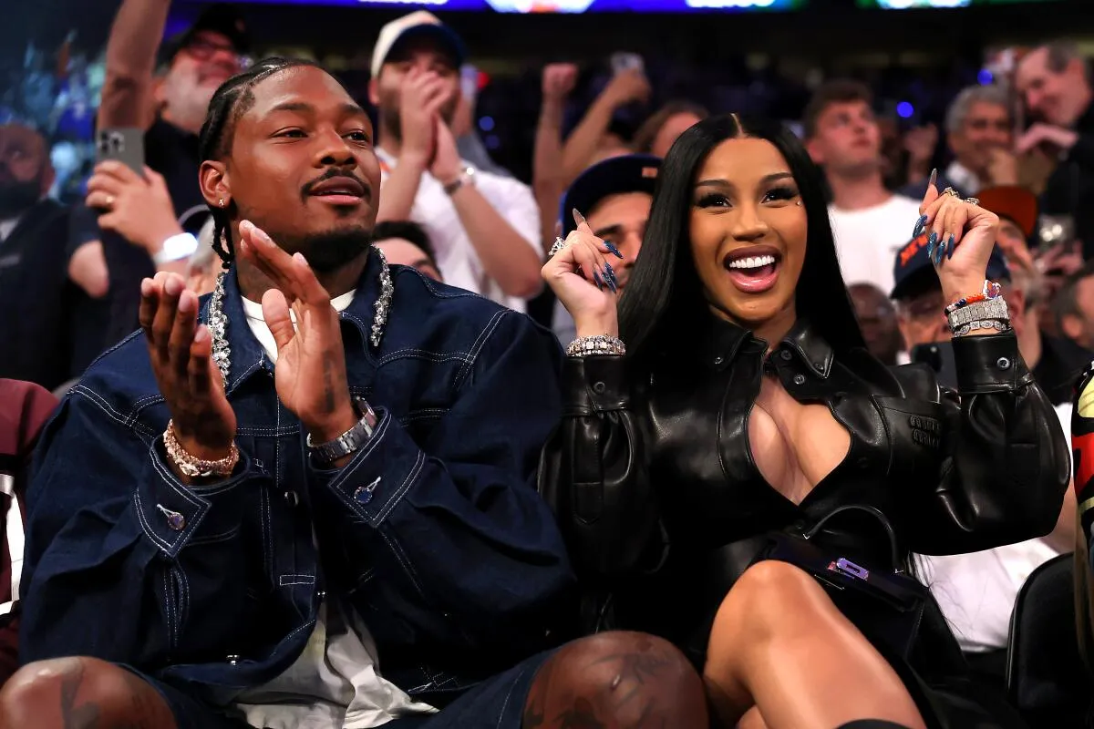 image_68a2b05939912 Cardi B Breaks Silence on Offset & Saweetie Affair — Shocking Twist as Stefon Diggs Stays Silent