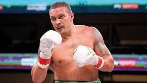Oleksandr Usyk Is Unstoppable in the Boxing Ring – Until a Single Unexpected Punch Changes Everything!