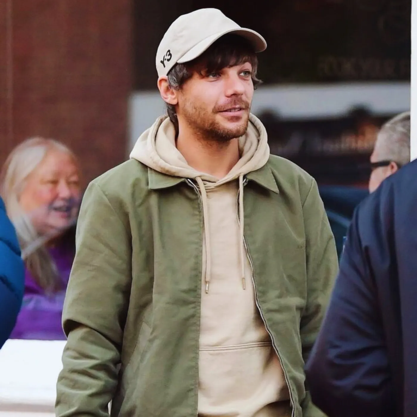 image_68a359dd0af5b The Louis Tomlinson Bombshell Noah Urrea Never Meant to Drop