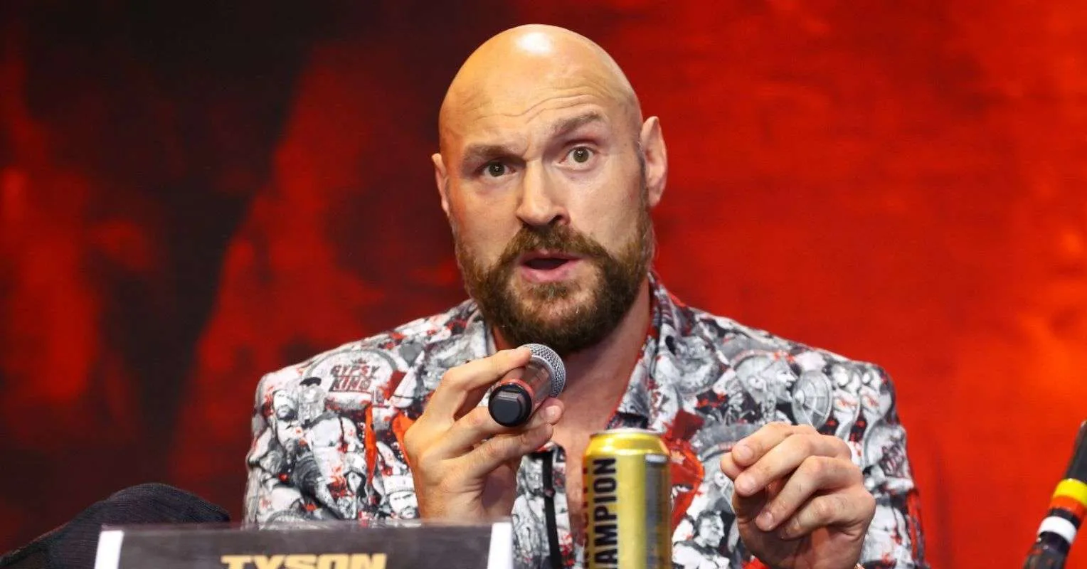 image_68a41e536bb40 Tyson Fury Smashes Whyte – Yet Hints He Could Lose to Moses Itauma in a Heart-Stopping Twist!