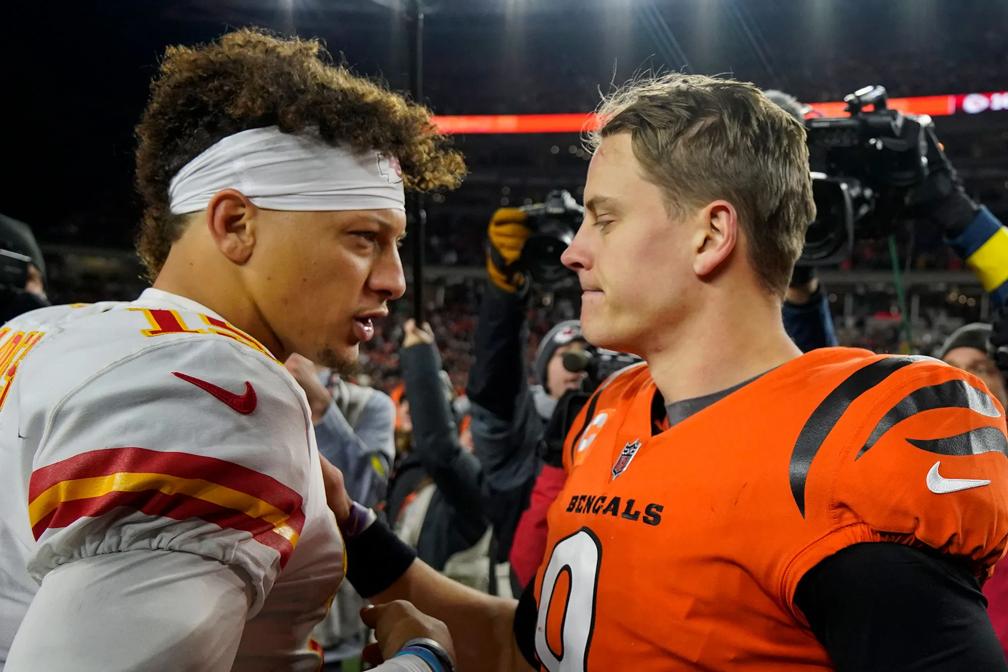 Burrow vs. Mahomes: One Viral Clip Just Changed the Entire QB Conversation