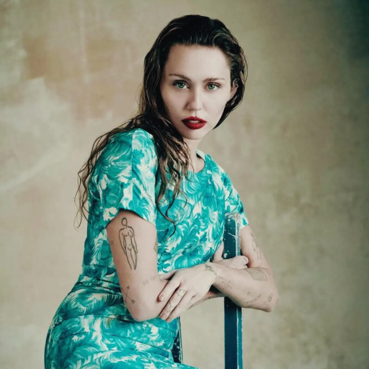 image_68a4ab7ed2180 Bullying Works?! Calvin Harris Reveals Why He Cancelled His Collab With Miley Cyrus