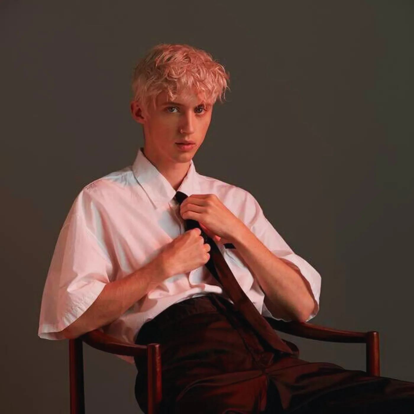 image_68a4d232eb289 Troye Sivan & Connor Franta: The Shocking Secrets Their Closest Confidant Just Exposed