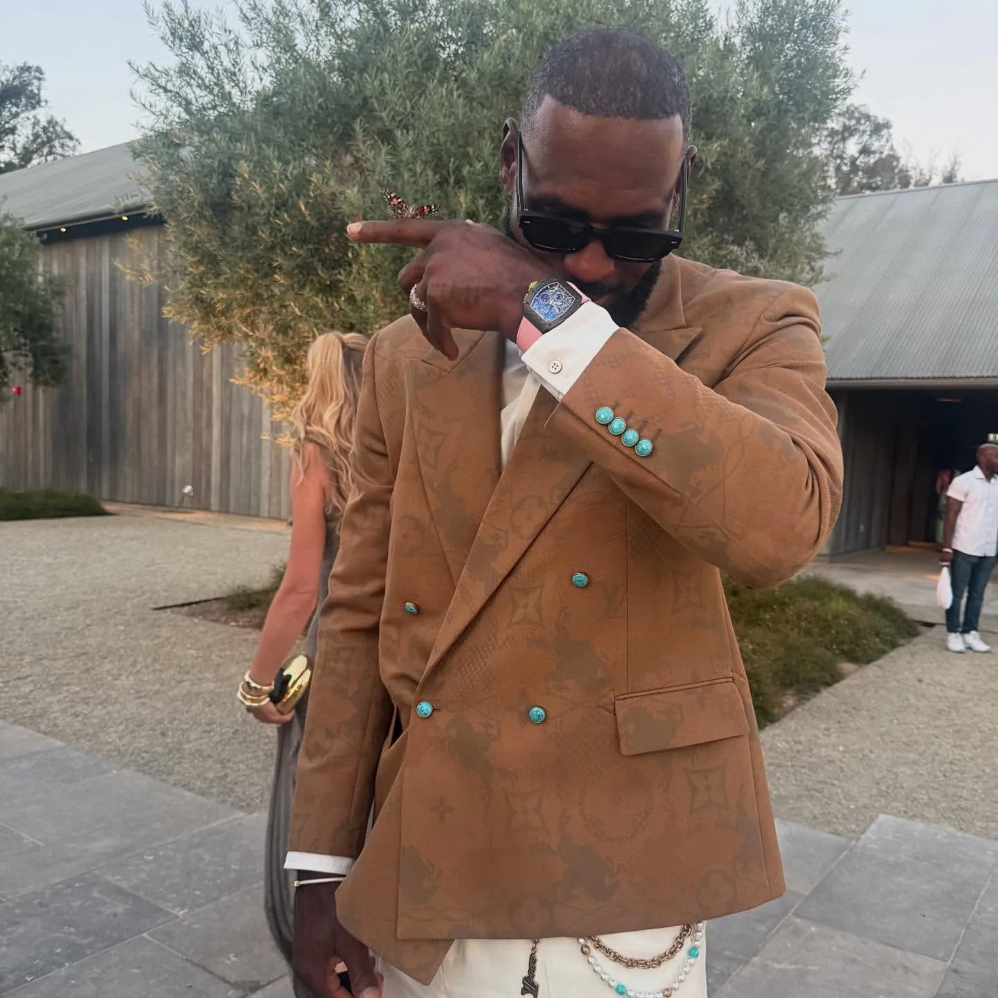 image_68a526b8d5ff6 LeBron James got dumped by the Lakers? This story has been making waves in the NBA community lately.