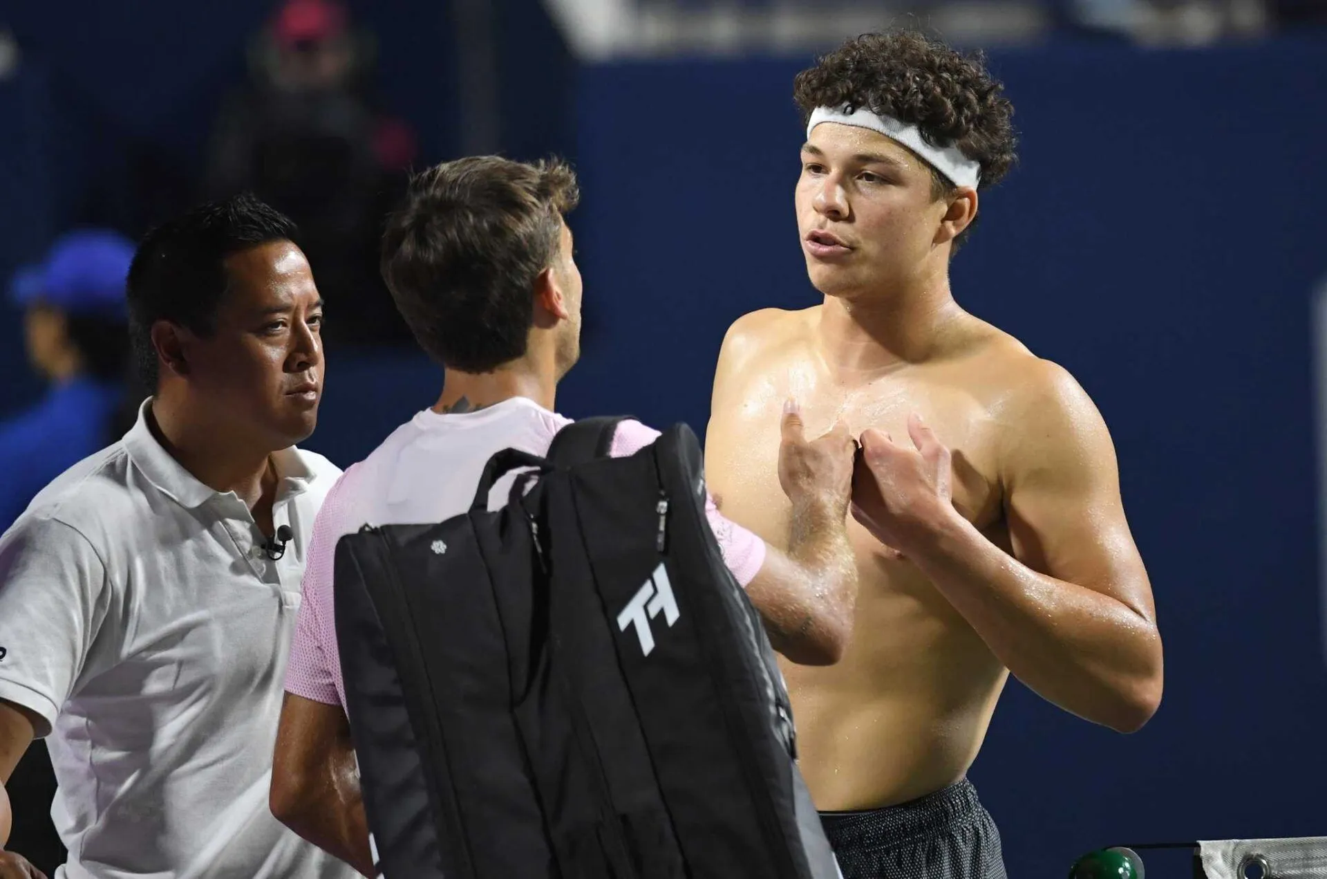 image_68a535ee48e04 Roger Federer Breaks His Silence: Shocking Doping Accusations Rock Ben Shelton and Flavio Cobolli!