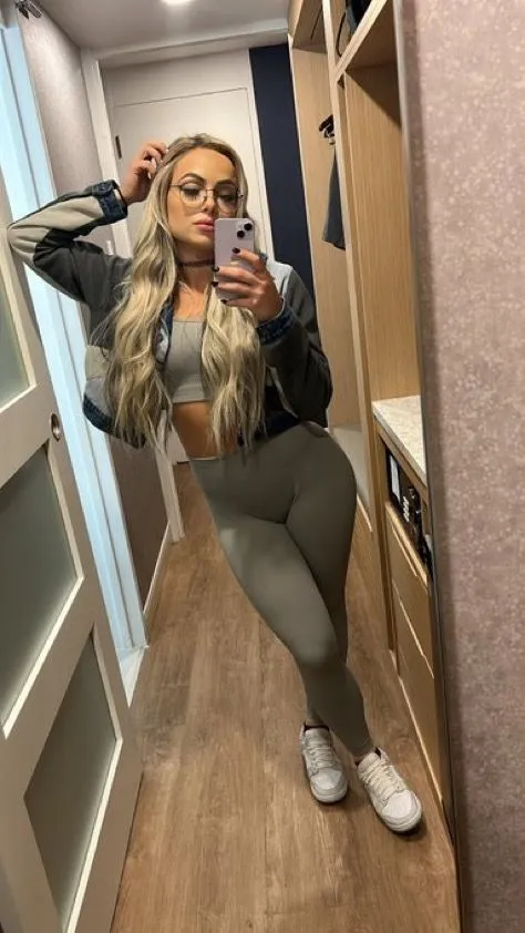 image_68a56bd1eca3d From Early Mornings to Late Nights, Liv Morgan Is Always Full of Energy – But the Raw Secret Behind Her Muscles Has WWE Talking!