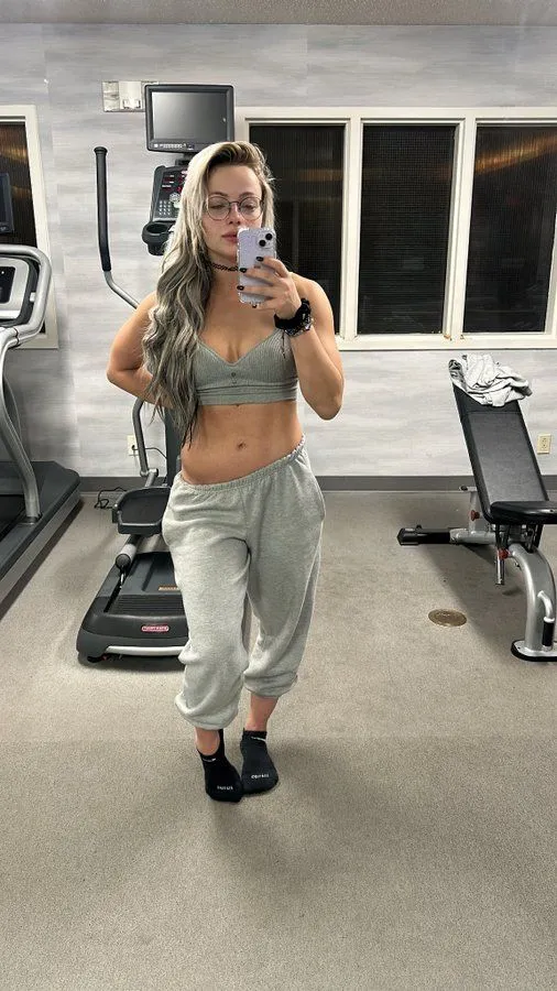 From Early Mornings to Late Nights, Liv Morgan Is Always Full of Energy – But the Raw Secret Behind Her Muscles Has WWE Talking!