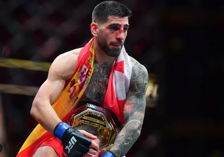 Topuria Drops Bombshell With Statement About the Future of His Mega Fight With Chimaev