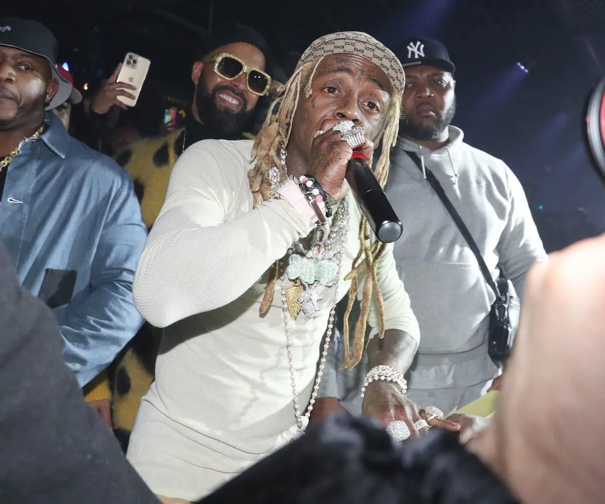 image_68a69331cf95e Lil Wayne Teams Up with MGK – A Nod to Talent or a Slap in the Face to Eminem and the Rap Community?